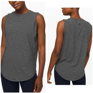 LULULEMON Brunswick Muscle Tank, size 10